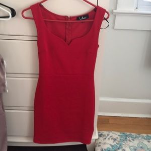 Red bodycon dress